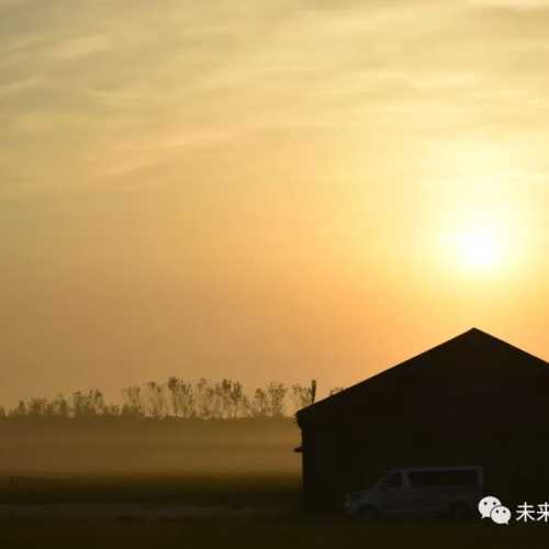 天文学家说,太空垃圾刚刚在月球上挖了一个新的大陨石坑 美国宇航局表示将使用月球轨道器确认撞击