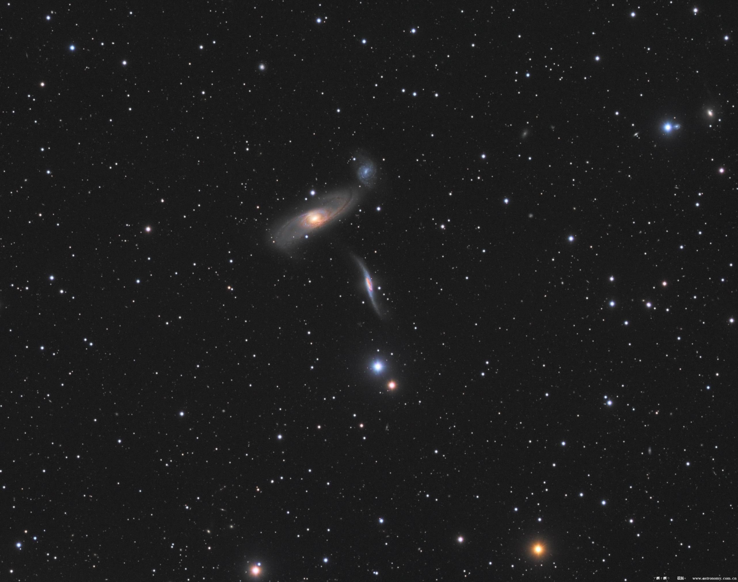 ngc5566-1.jpg