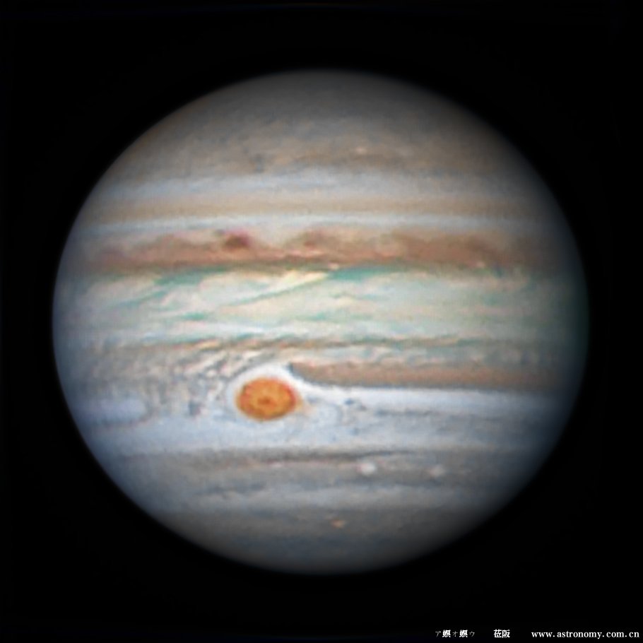 Jupiter 2018-04-01-1943_0-LRGB_D15.jpg