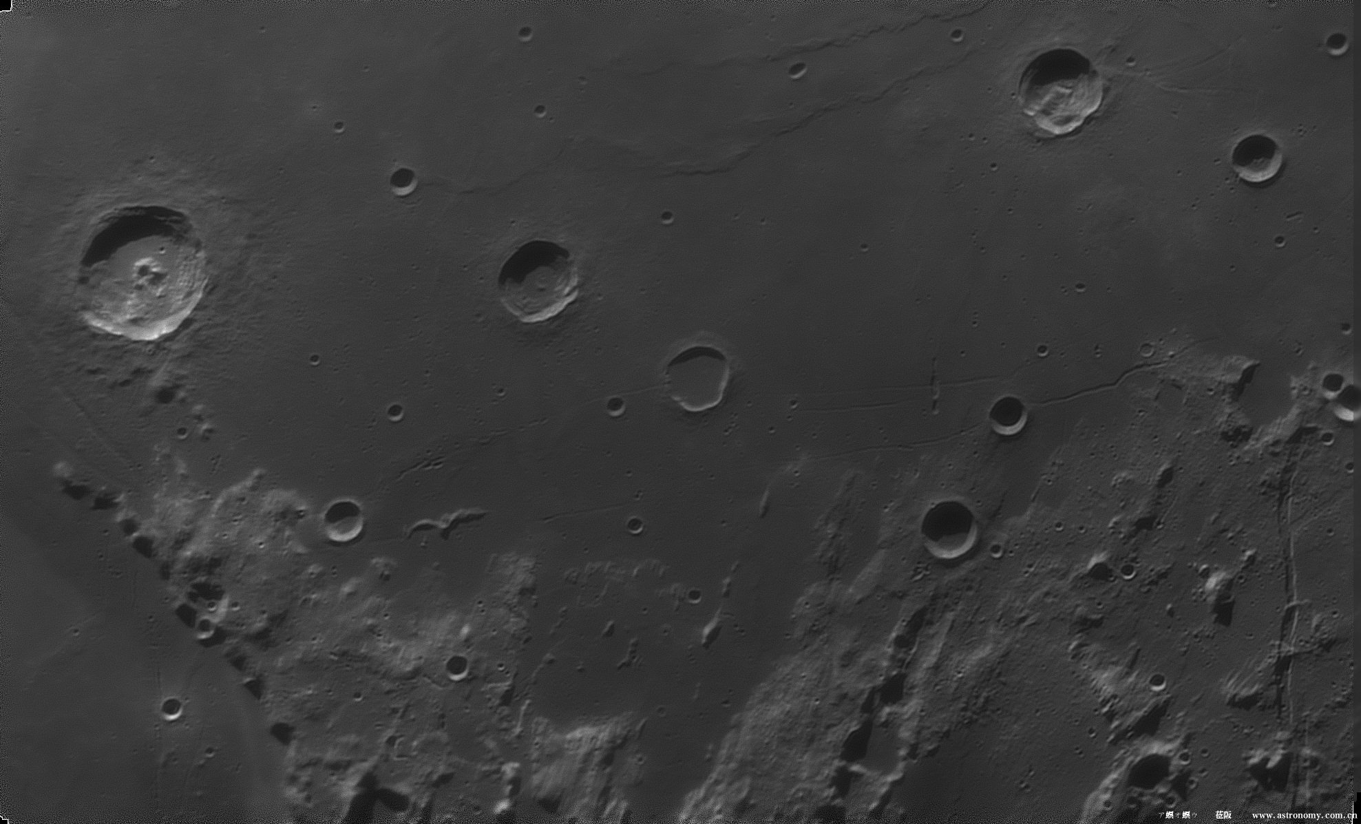 18_39_06_g2_ap221.jpg