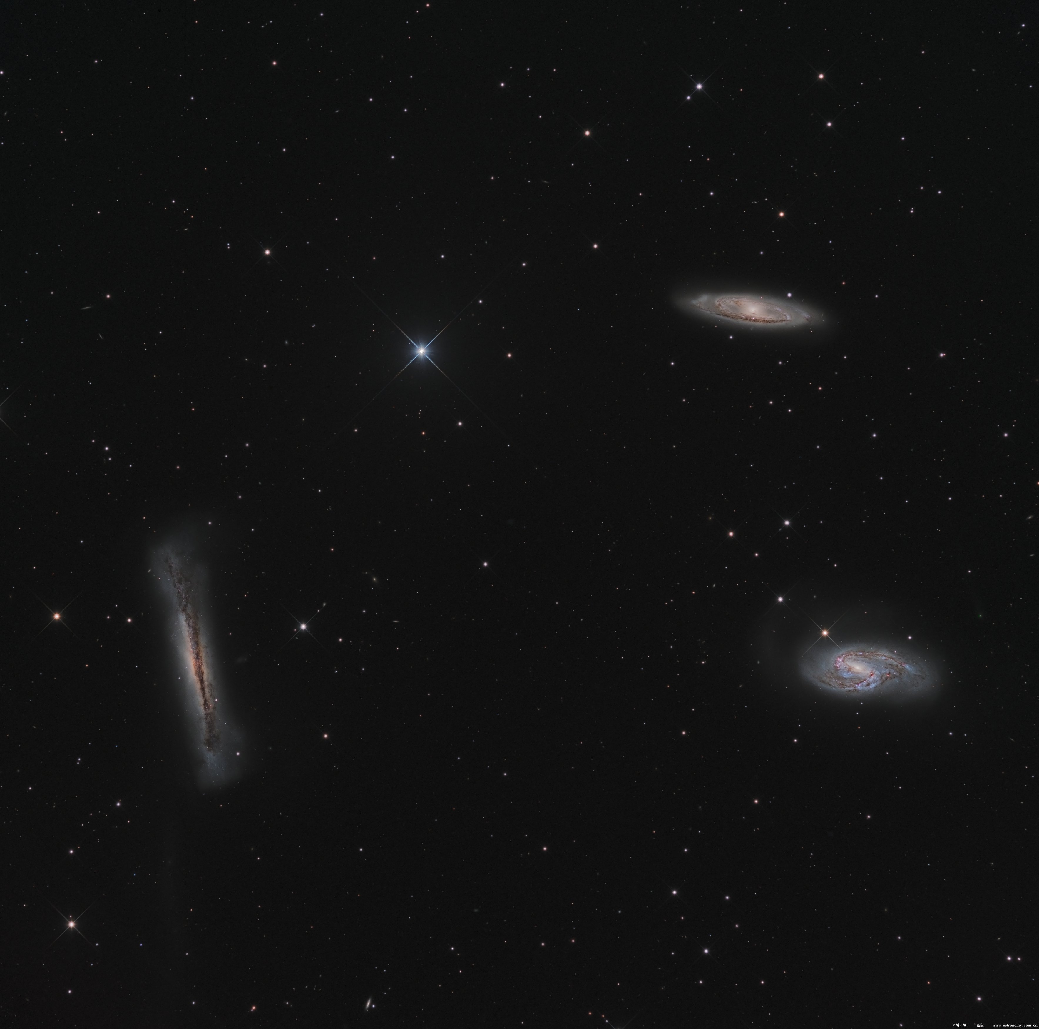 Leo Triplet.jpg