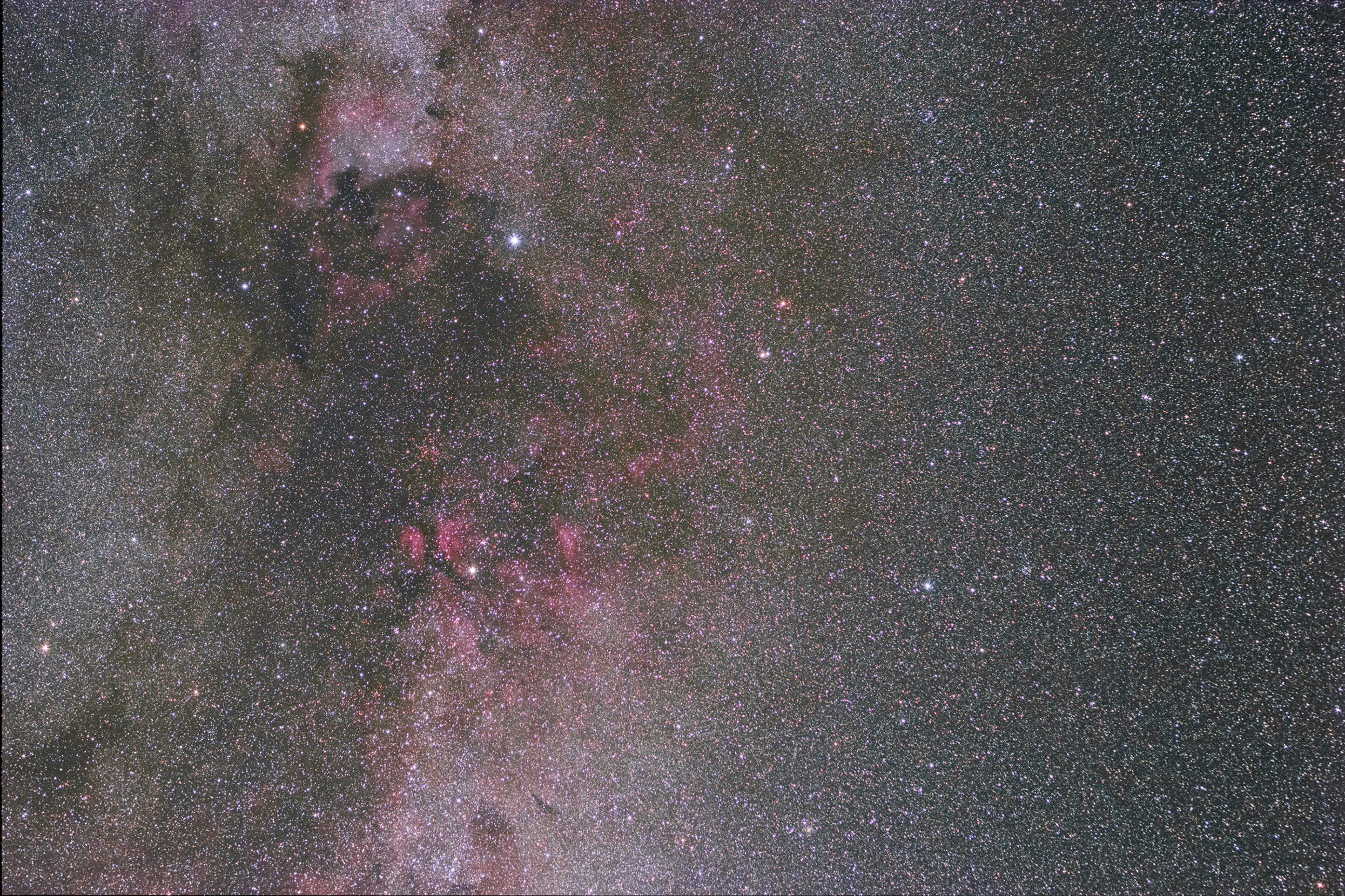 ngc7000_1_5M.jpg