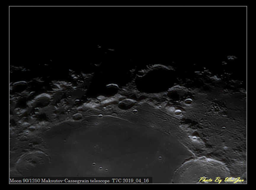 Moon_204233_g4_ap274.jpg