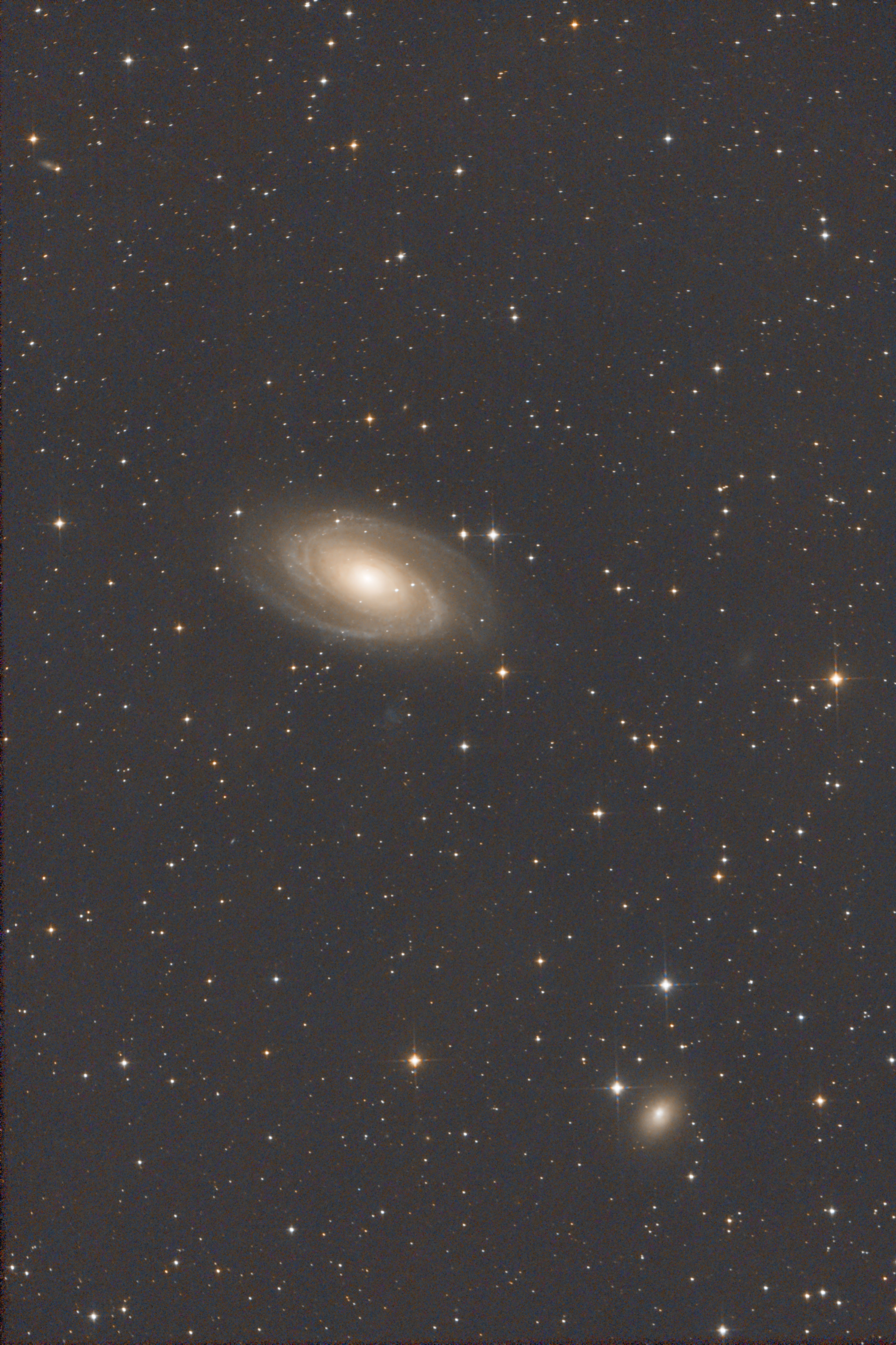 M81.jpg