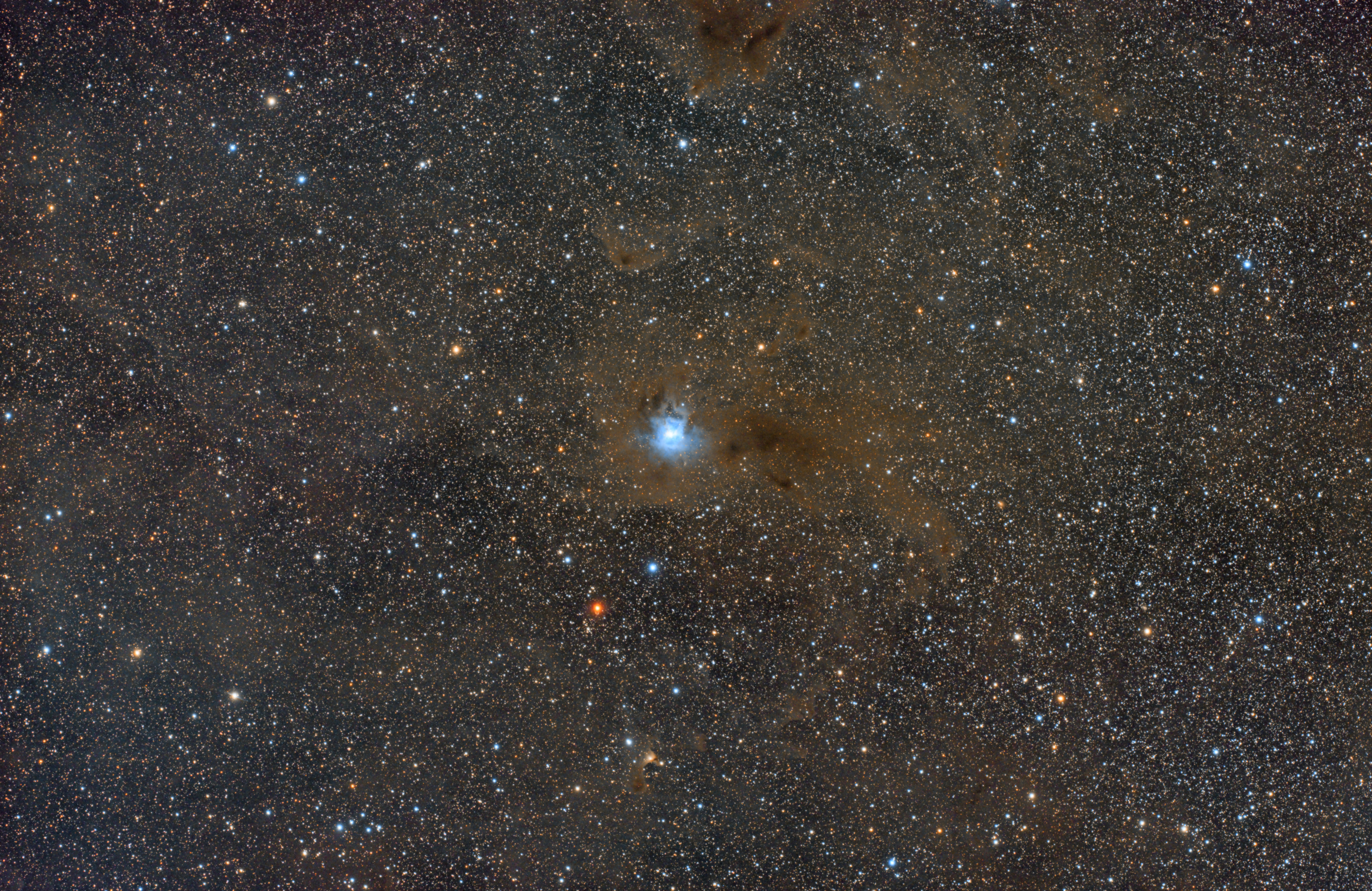 ngc7023+21.jpg