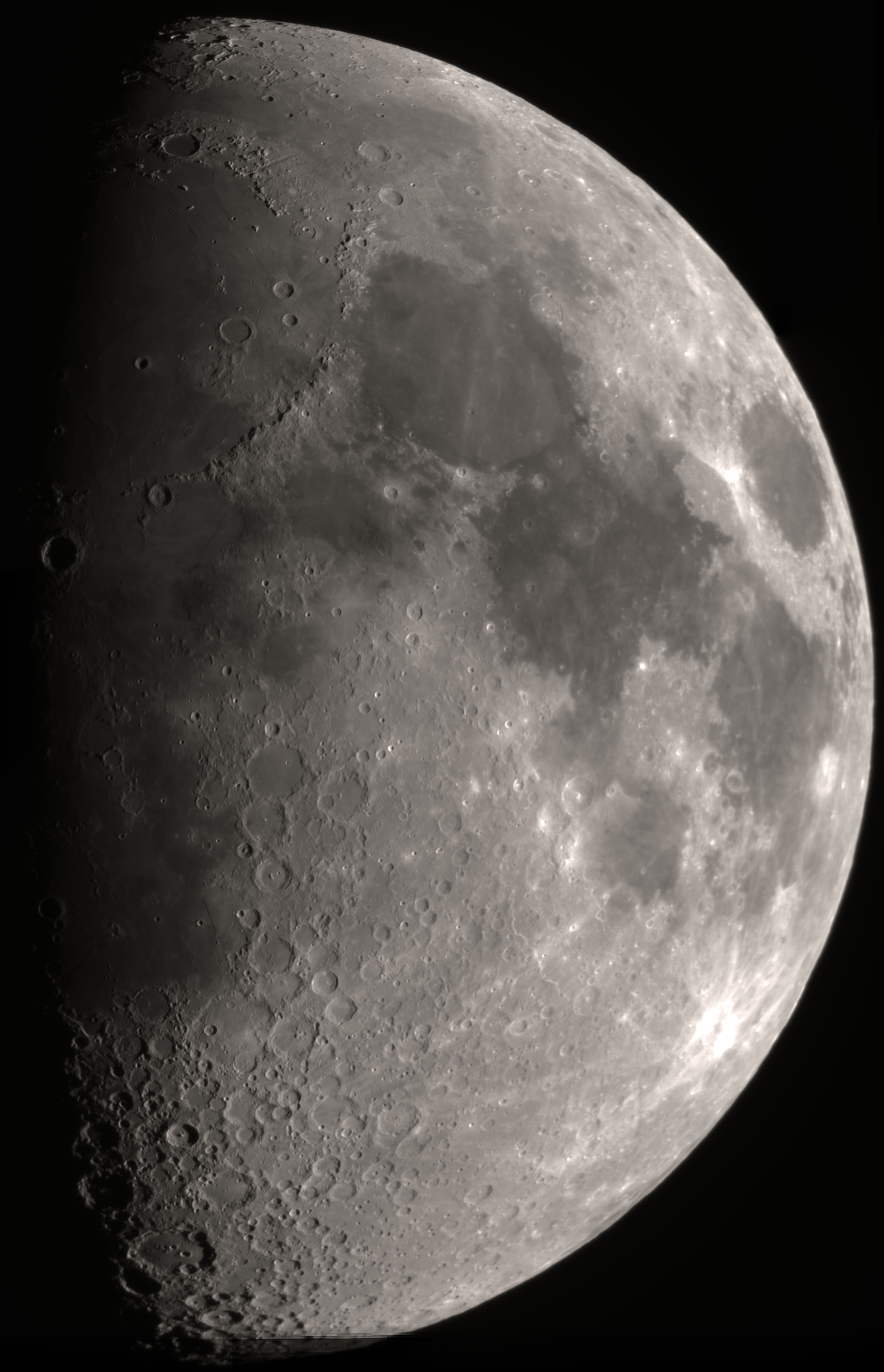 moon0402-medium.jpg
