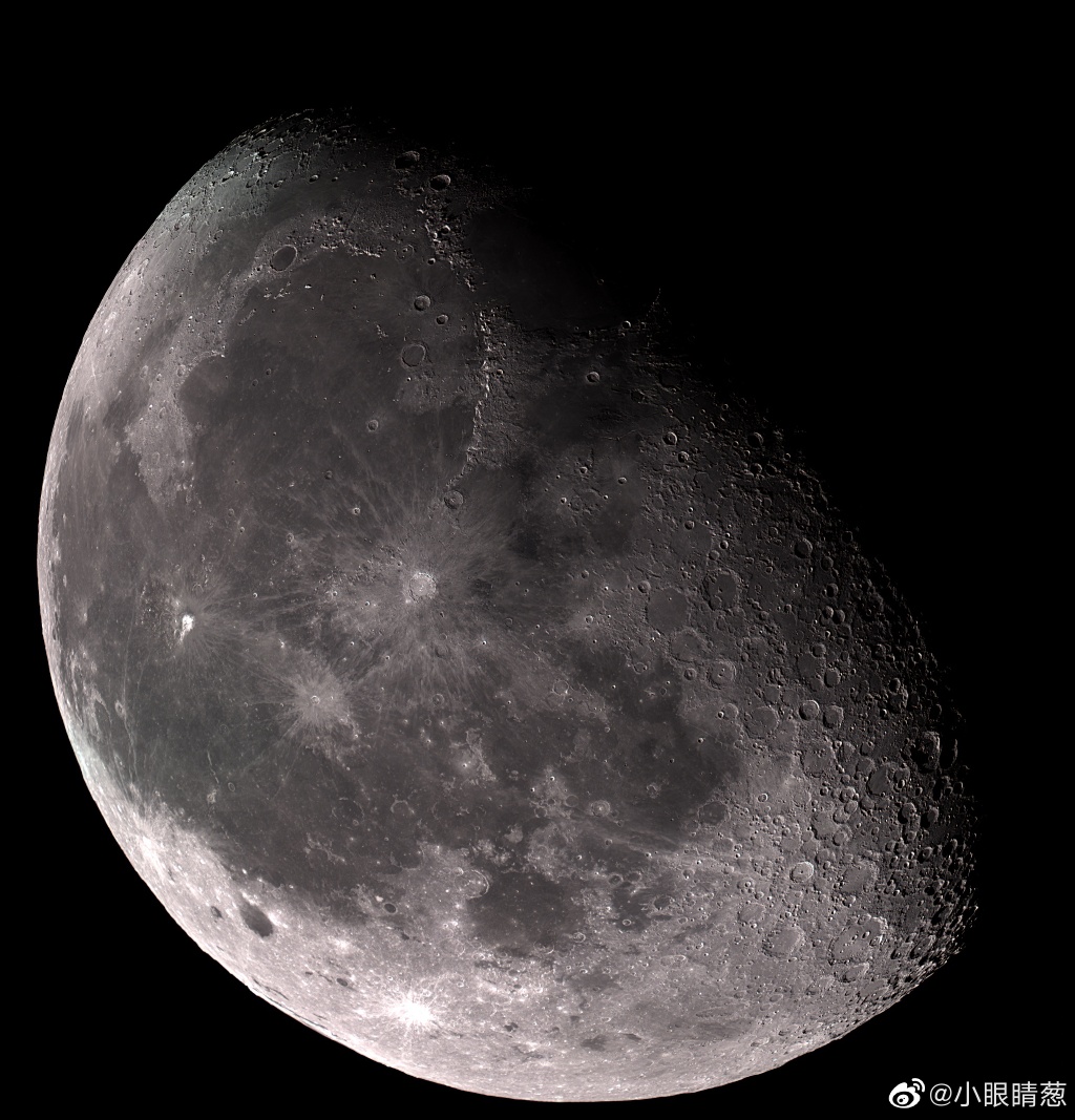 Moon_20201008_weibo.jpg