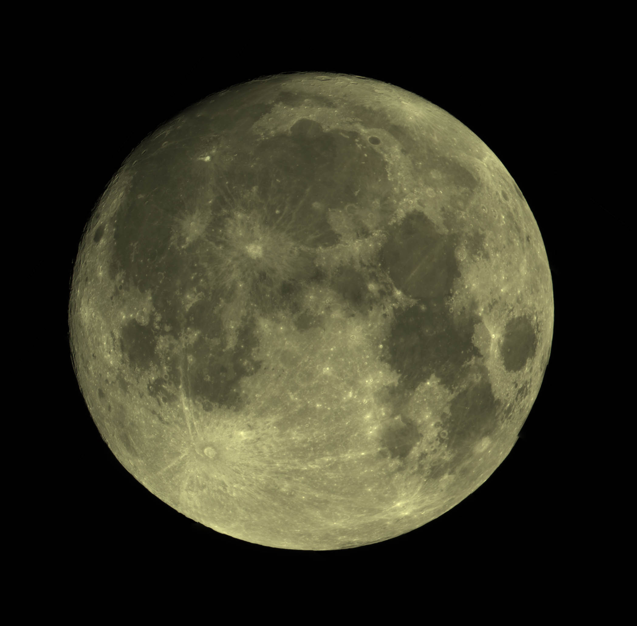 Moon Panorama small.jpg