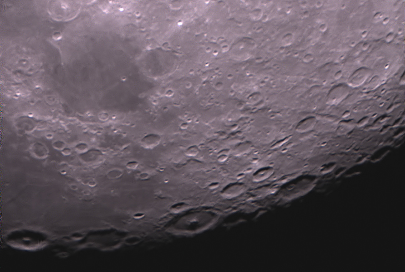 Moon_211146_lapl4_ap679x_filtered.jpg