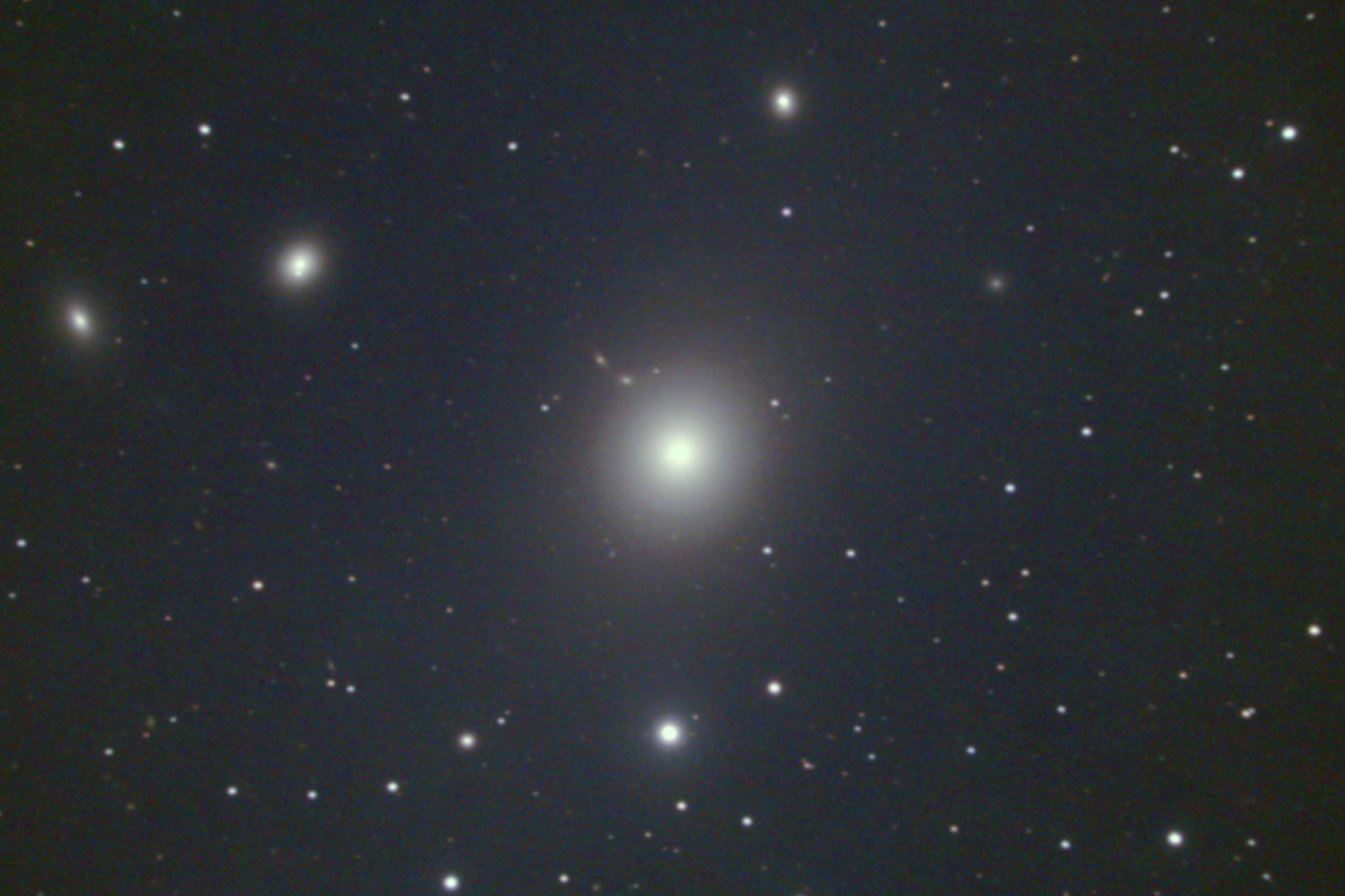 M87_副本.jpg