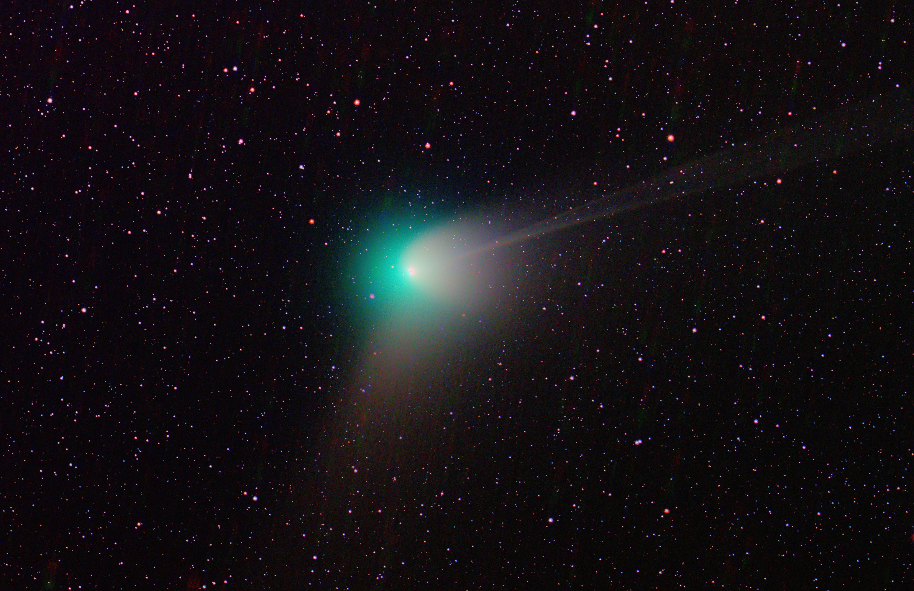 RGB-star&comet-2-crop2-final-small.jpg