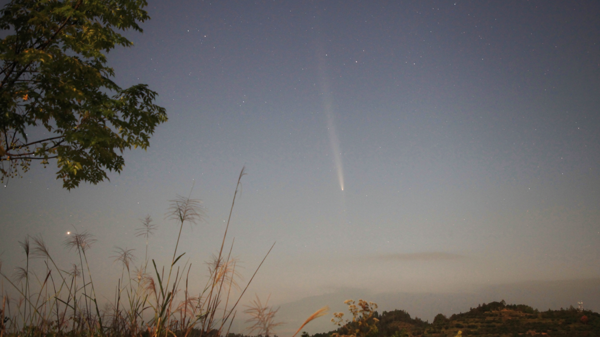 （佳能5D2、ISO1600、16秒）地点：贵州