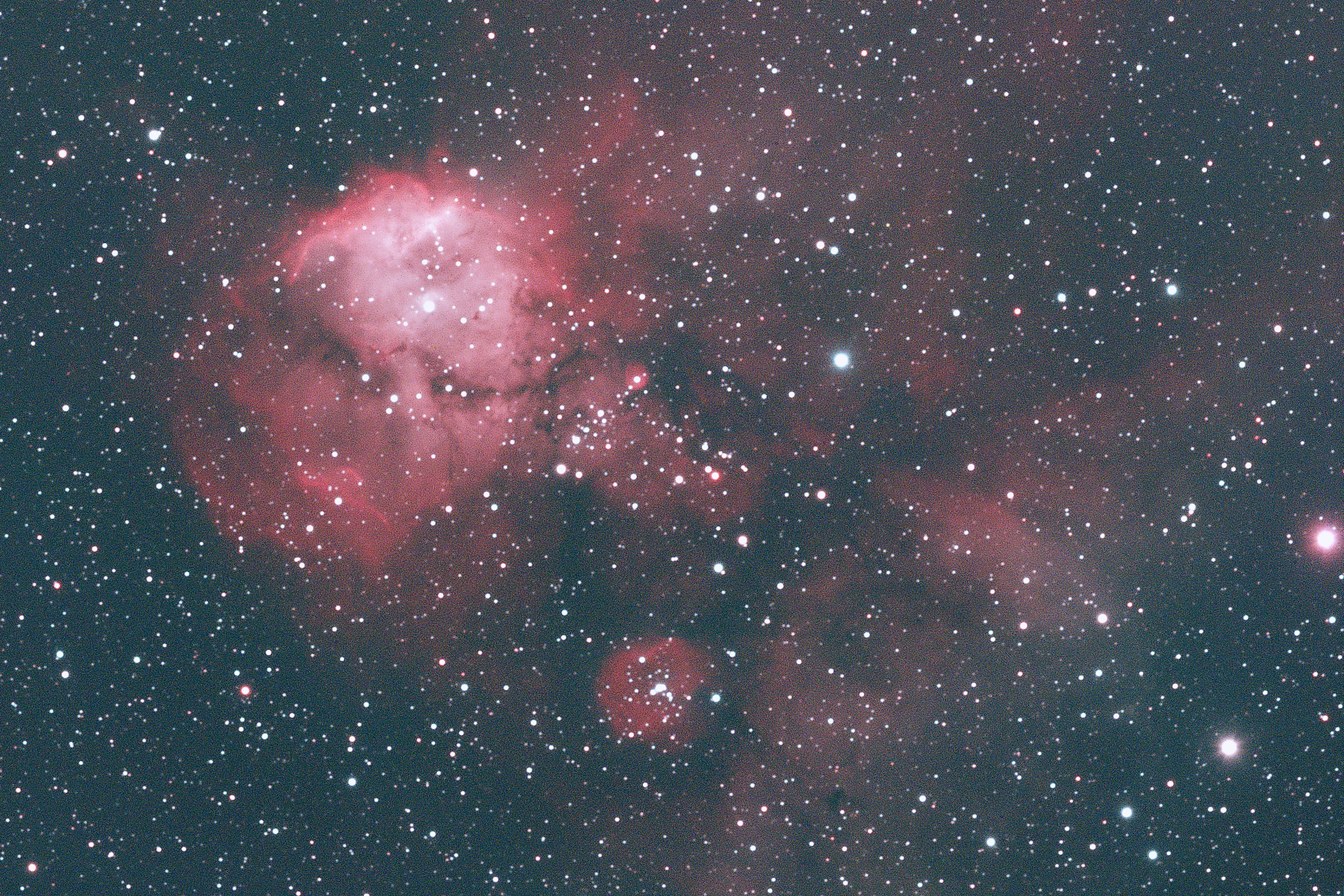 NGC2467(0).jpg