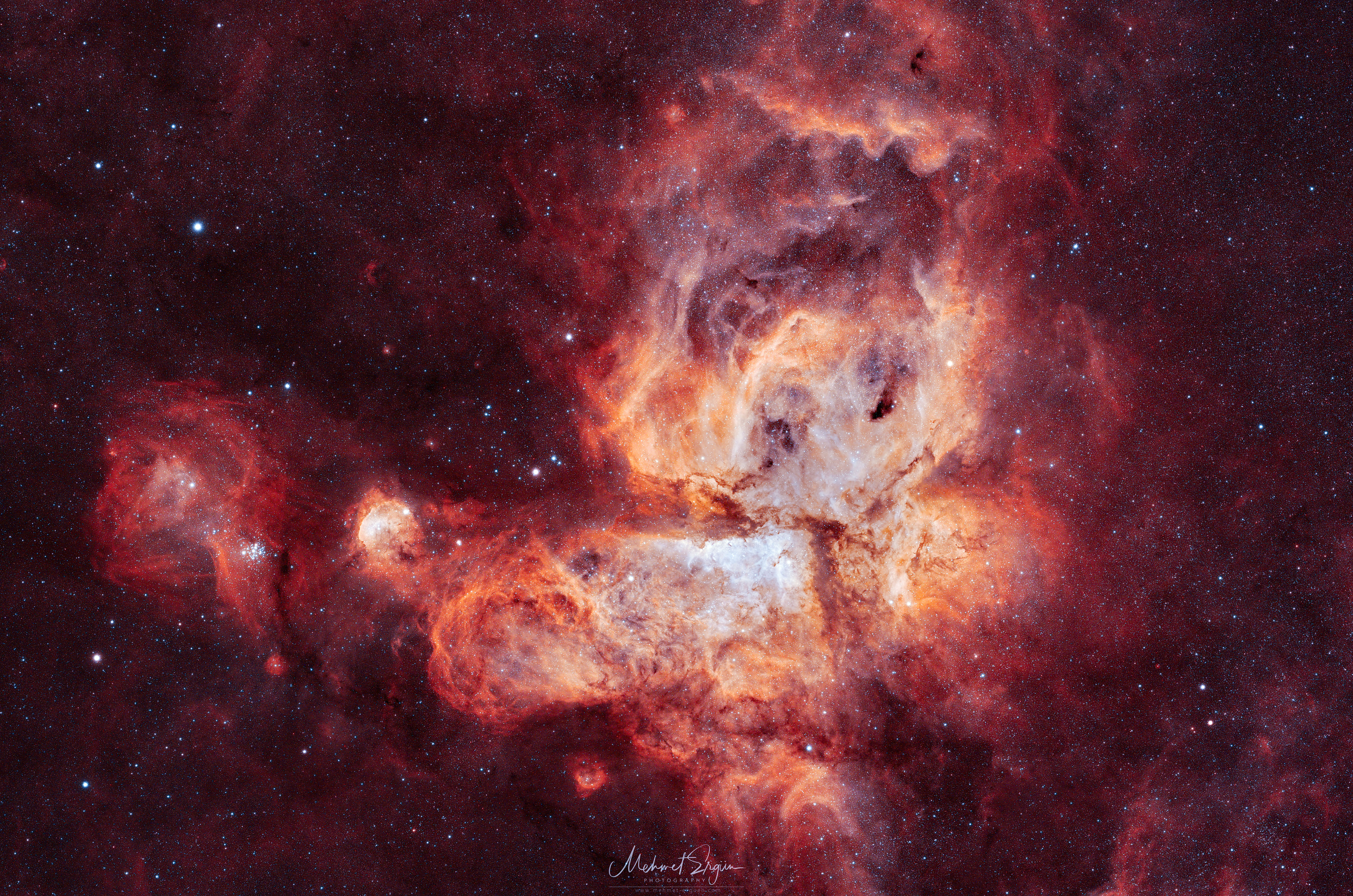 NGC 3372  Mehmet.jpg