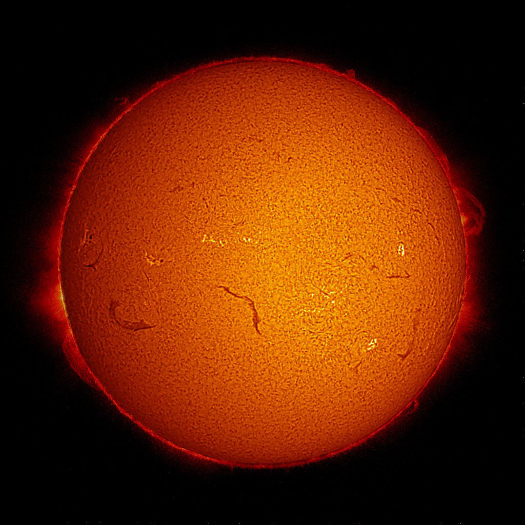 2026-08-12 H-alpha Sun 5 min to eclipse.jpg