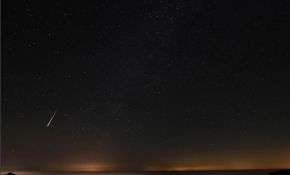 昨夜逮到一颗特大流星