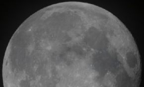 7月23日的月亮