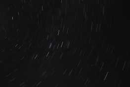 普通相机中的星迹