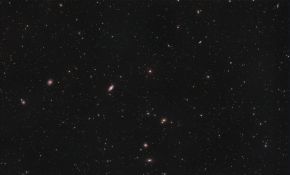 马卡良星系链