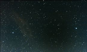 强光害下初次拍到加州星云