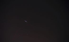 没事闲的 拍铱星