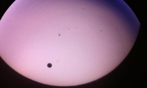 黑龙江七台河金星凌日