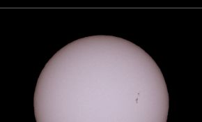 1月12日太阳黑子图