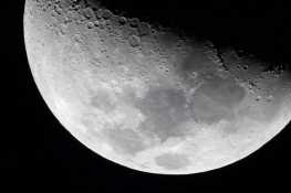 Meade LS-8 + Sony NEX5C直焦的月亮