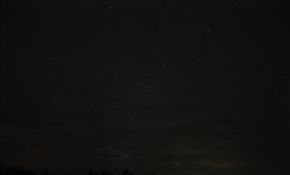 不小心拍到的流星