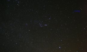 南岳山上观猎户&amp; C2004Q2