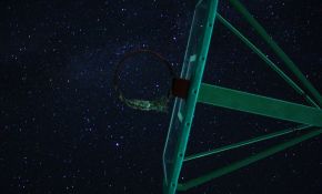 发两张篮球场星野。