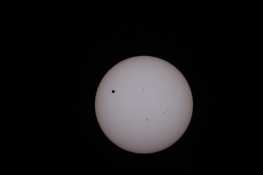 新疆2012年6月6日早上8点的金星凌日