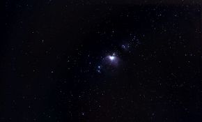 月光下SONY NEX-5C加杂牌镜头拍摄的M42.