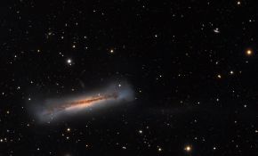 南天系列之三十八：NGC3628 汉堡星系