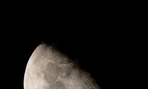 127馬卡目鏡后木星和月亮23/5
