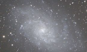 m33 三角星系 80ed