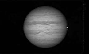 怎样从木星照片里判断镜子的校准?