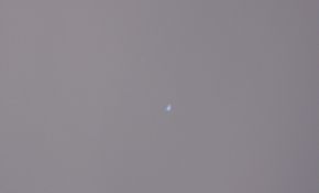 中秋节无天文望远镜拍月亮和星星