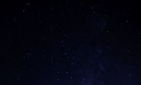 后花园的星空。。。。。