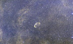 广域版月牙星云NGC6888