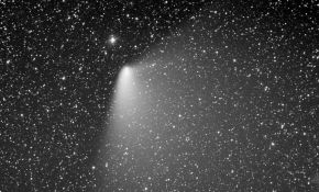 4月15日的C/2012 L4 彗星