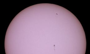 5.20下午单反拍的太阳和黑子【80EQ+300D】