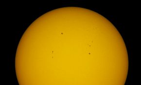 日面，金星凌日前的器材调试。