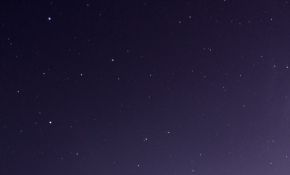 600D第一次拍星野——狮子逐月