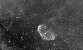 城市深空 : NGC6888 新月星雲 (初步處理)