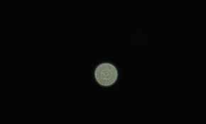 我用数码相机拍的行星，大家知道是什么星球吗