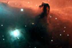 严重雾霾下的三通马头星云