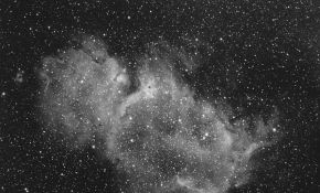 满月下的幽灵（IC1848）