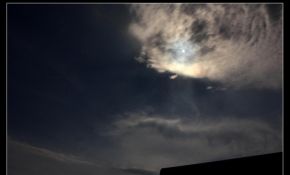 月光下的星空