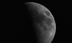先交个作业  月亮 木星 火星  差土星 等5月冲